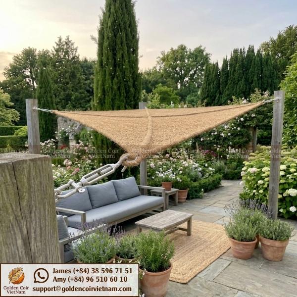 voile d'ombrage écologique jardin en fibre de coco pour salon extérieur naturel et élégant